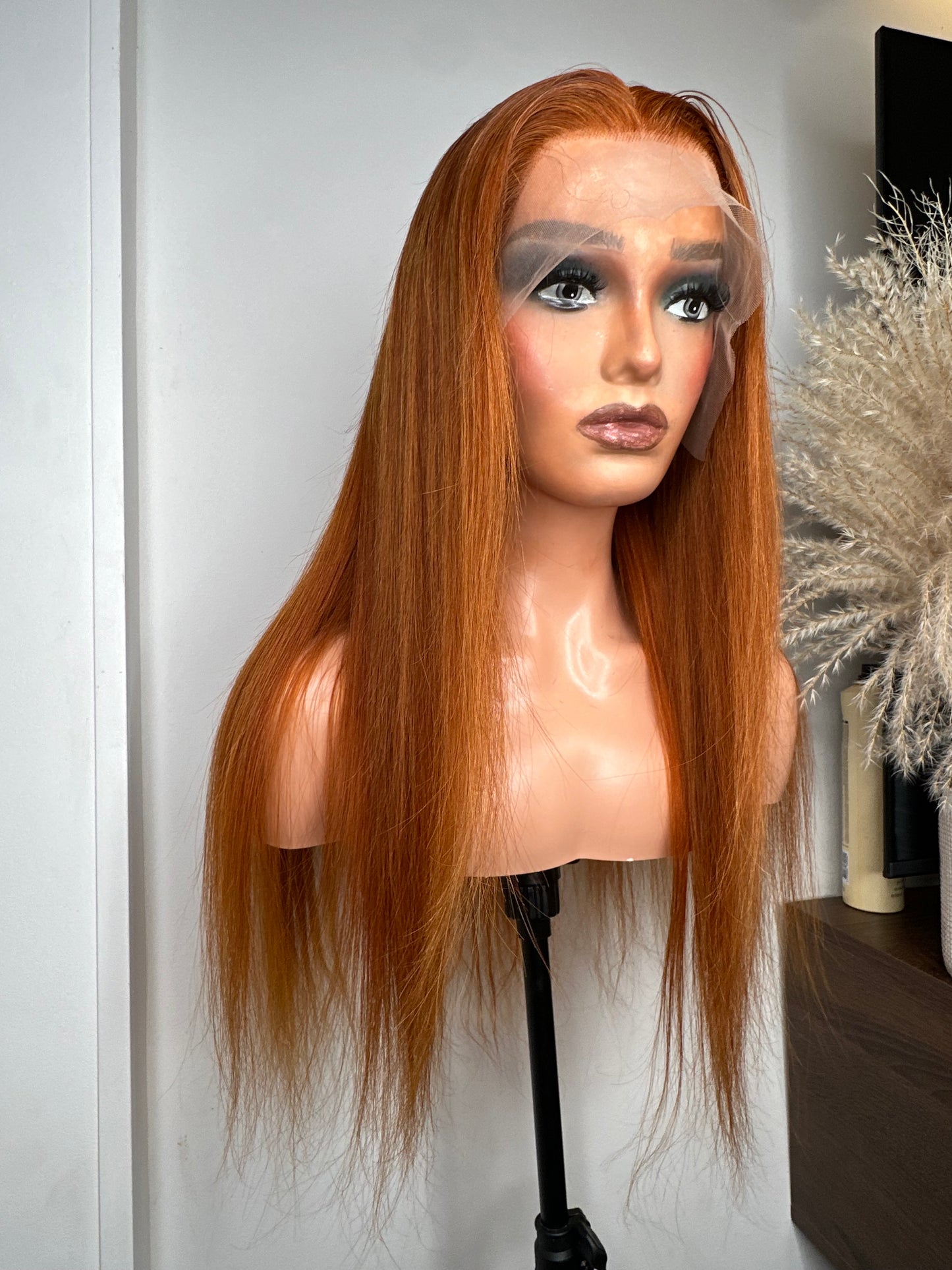 GINA - Perruque lace front 13x6 transparente en 150% densité 22 pouces - Virgin Hair
