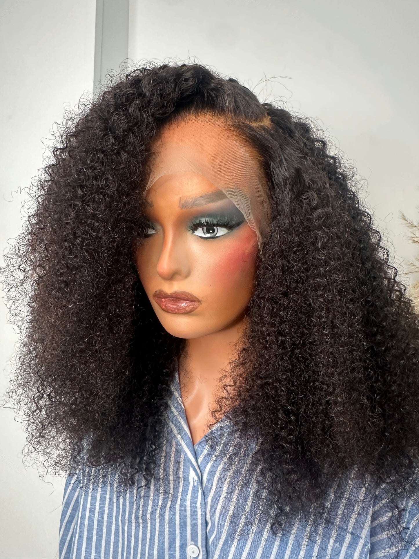 NESSA - Perruque Lace Frontal 13x4 Transparente Kinky Curly Virgin Hair